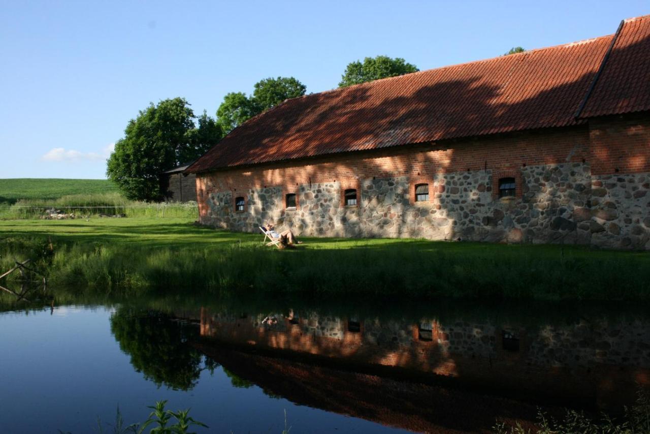 Folwark Mazurskie Legendy - Azyl Dla Doroslych Kruklanki Exterior photo