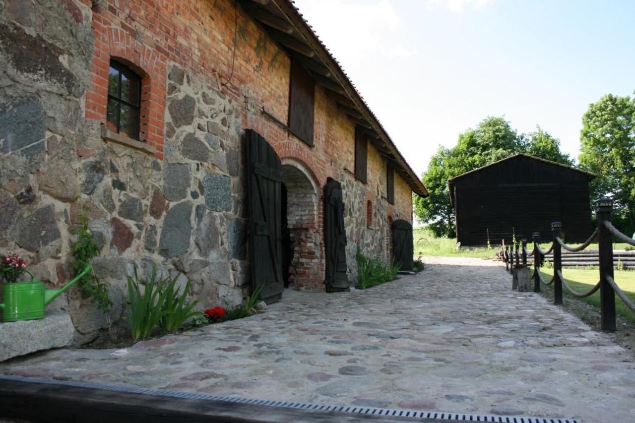 Folwark Mazurskie Legendy - Azyl Dla Doroslych Kruklanki Exterior photo